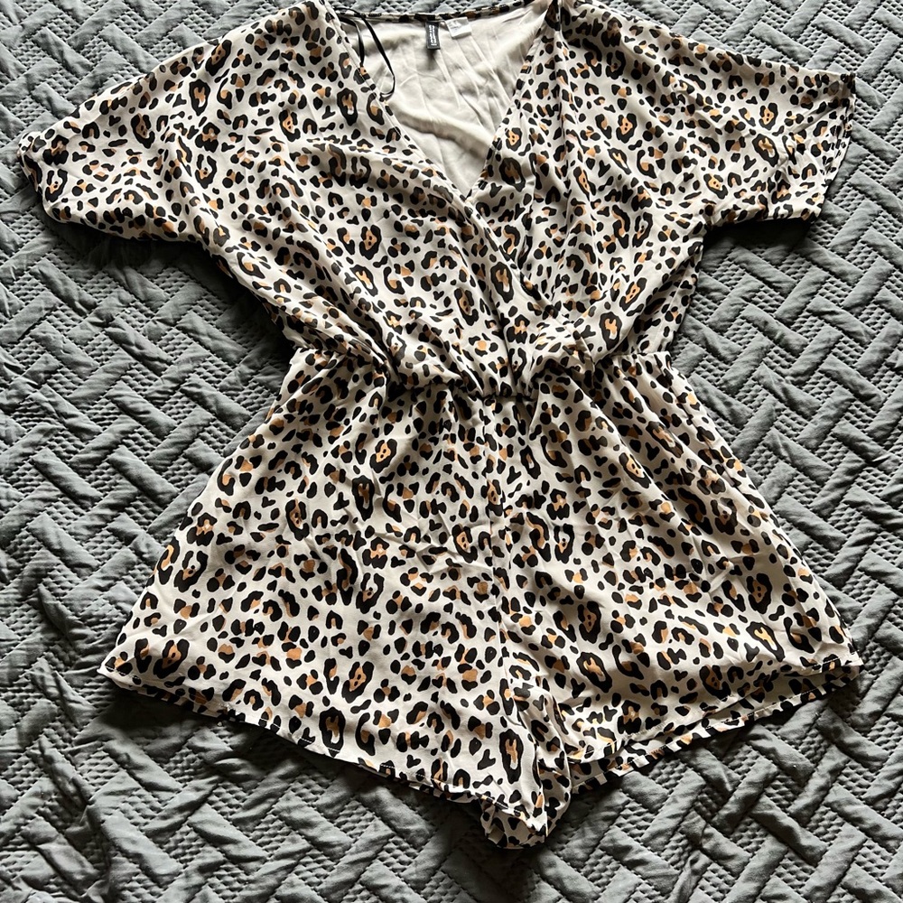 Leopard print romper H&M size 10